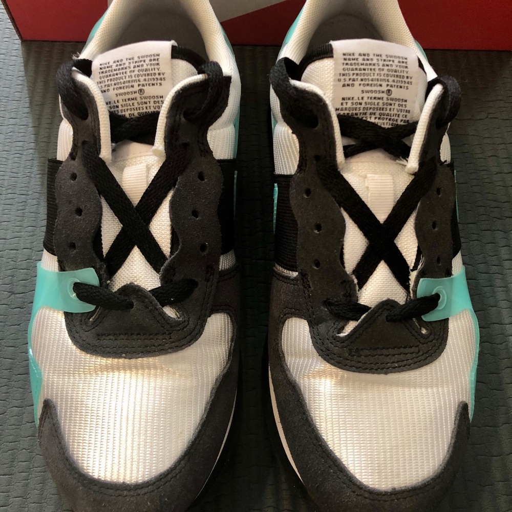 NIKE V-LOVE O.X. Women’s size 7 shoe - Picture 3 of 8